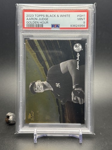 2023 topps black white - black,